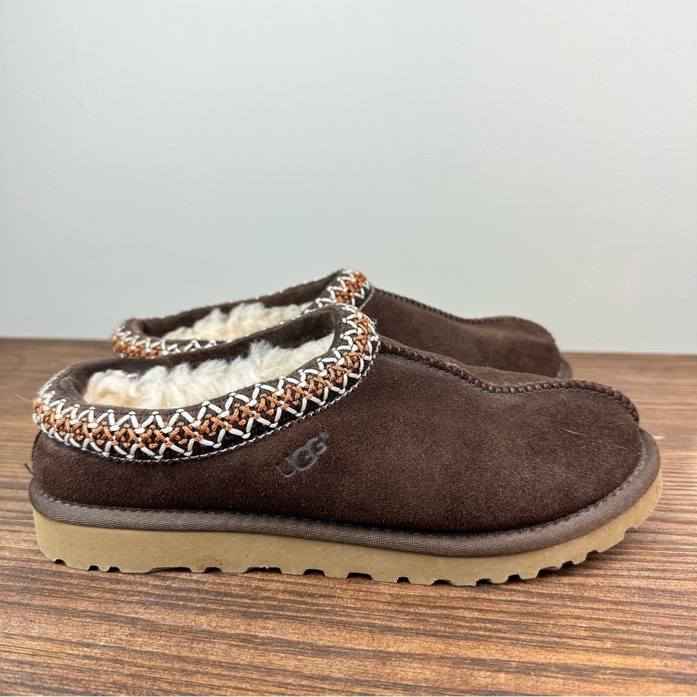 UGG Slippers Womens size 6 Mule Brown Suede Fur Slip On Flats
